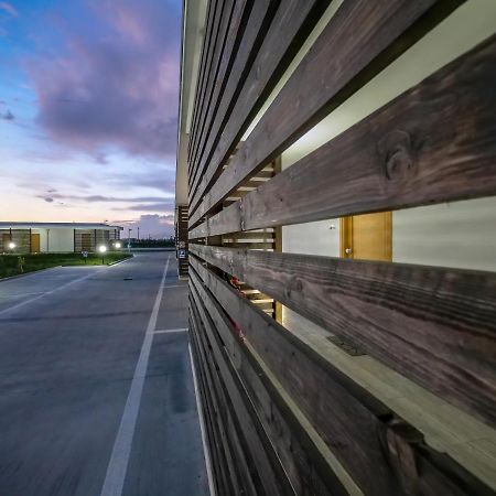Arizona Motel Кастель Вольтурно Экстерьер фото