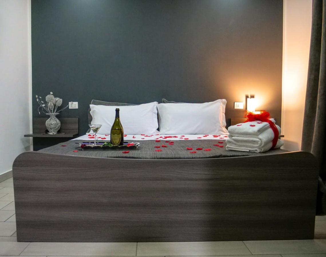 Arizona Motel Кастель Вольтурно Экстерьер фото